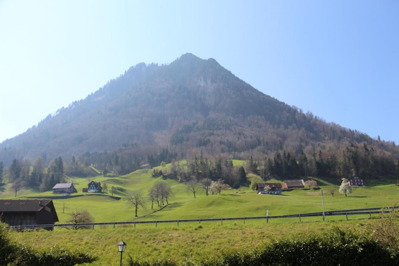 Hotel Postillon Buochs Exteriör bild